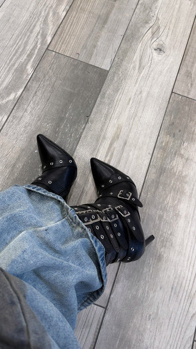 STIVALETTO NIGHT LINE